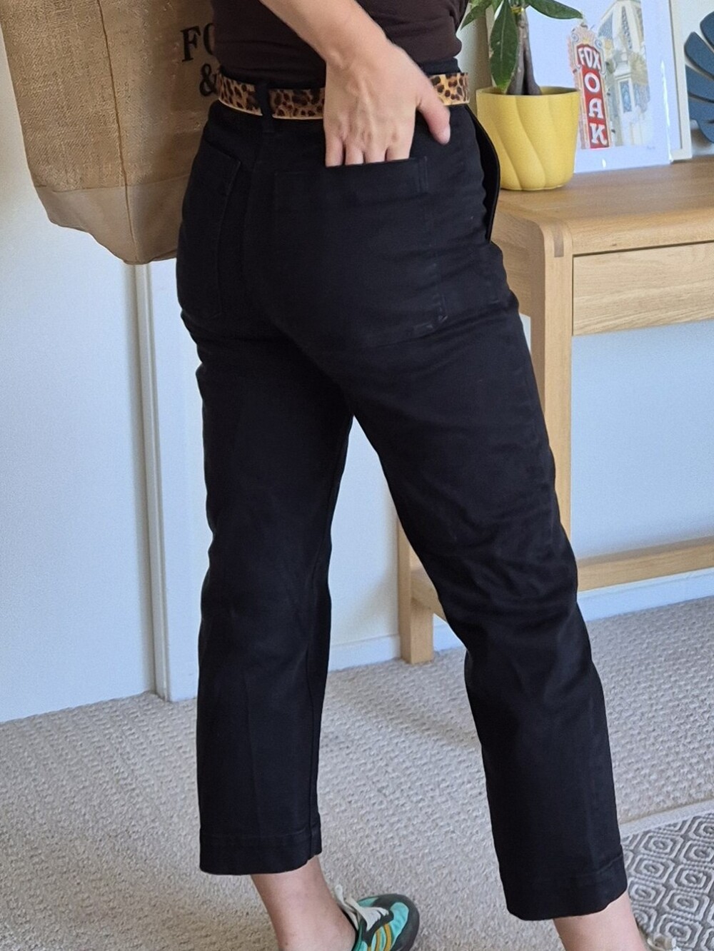 Everlane The Cropped Straight Jean (Short) | Size 0 / 26" - Picture 4 of 11